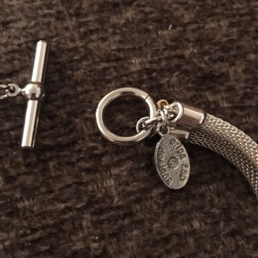 Erica Zap Necklace - Picture 3 of 3